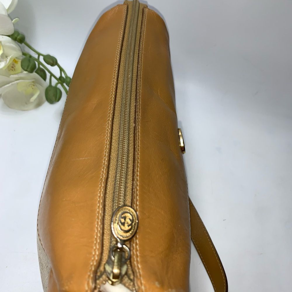 Gucci Tan and Cream Crossbody Bag - Picture 5 of 12